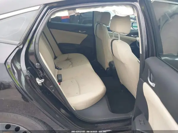 2HGFC2F50JH558719 2018 HONDA CIVIC - Image 8