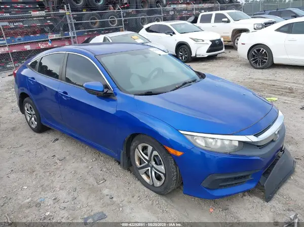 2HGFC2F50JH561734 2018 HONDA CIVIC - Image 1