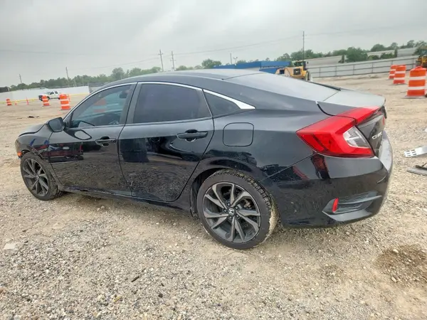 2HGFC2F50JH562589 2018 HONDA CIVIC - Image 2
