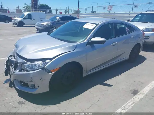 2HGFC2F50JH563239 2018 HONDA CIVIC - Image 2