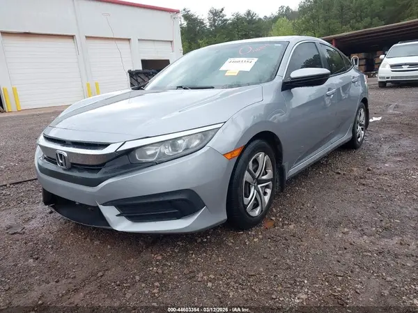 2HGFC2F50JH564584 2018 HONDA CIVIC - Image 2