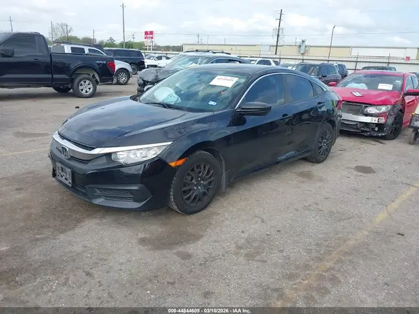 2HGFC2F50JH570207 2018 HONDA CIVIC - Image 2