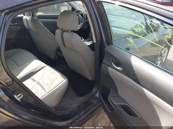 2HGFC2F50JH573124 2018 HONDA CIVIC - Image 8