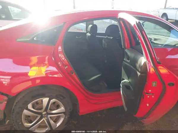 2HGFC2F50JH578680 2018 HONDA CIVIC - Image 8