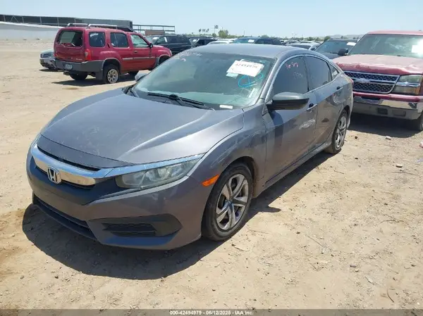2HGFC2F50JH584642 2018 HONDA CIVIC - Image 2