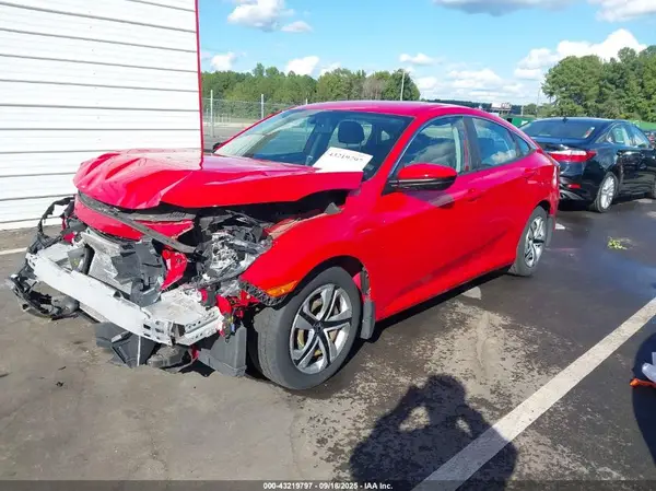 2HGFC2F50JH585015 2018 HONDA CIVIC - Image 2