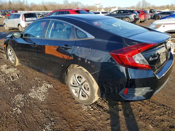 2HGFC2F50JH585743 2018 HONDA CIVIC - Image 2