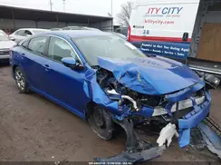 2HGFC2F50JH587377 2018 HONDA CIVIC