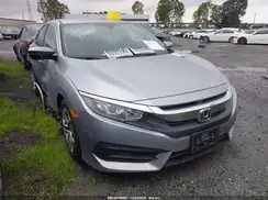 2HGFC2F50JH596385 2018 HONDA CIVIC