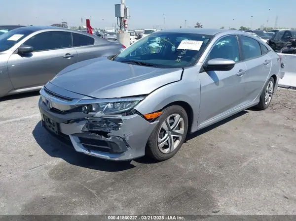 2HGFC2F50JH597228 2018 HONDA CIVIC - Image 2