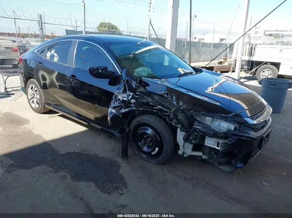 2HGFC2F50JH602251 2018 HONDA CIVIC - Image 1