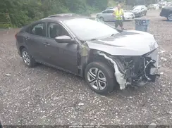 2HGFC2F50JH607157 2018 HONDA CIVIC