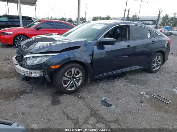 2HGFC2F50JH610950 2018 HONDA CIVIC - Image 2
