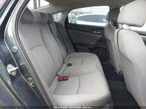 2HGFC2F50JH610950 2018 HONDA CIVIC - Image 8