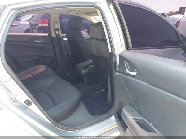 2HGFC2F51GH561105 2016 HONDA CIVIC - Image 8