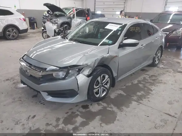 2HGFC2F51HH512682 2017 HONDA CIVIC - Image 2