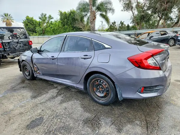 2HGFC2F51HH532060 2017 HONDA CIVIC - Image 2