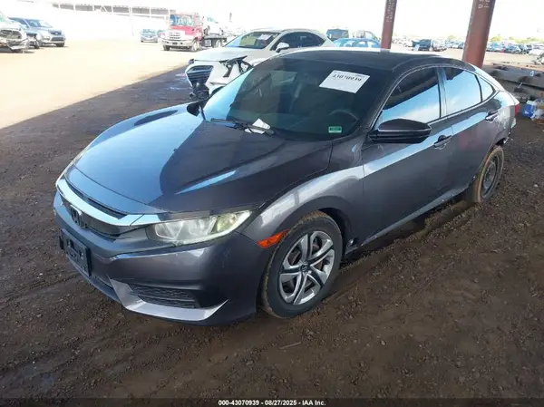 2HGFC2F51HH573708 2017 HONDA CIVIC - Image 2