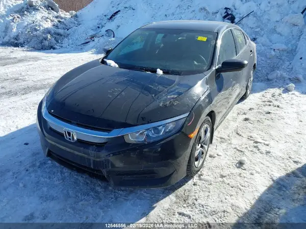 2HGFC2F51JH000491 2018 HONDA CIVIC - Image 2