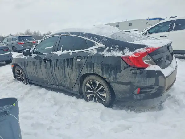 2HGFC2F51JH000507 2018 HONDA CIVIC - Image 2