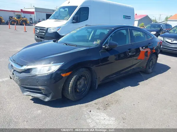 2HGFC2F51JH014651 2018 HONDA CIVIC - Image 2