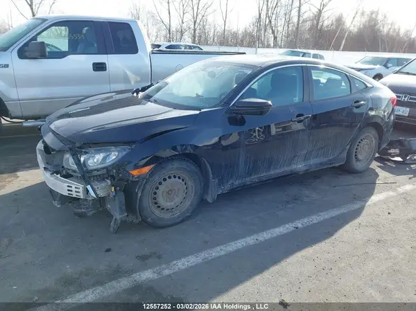 2HGFC2F51JH024094 2018 HONDA CIVIC - Image 2
