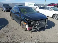 2HGFC2F51JH033202 2018 HONDA CIVIC