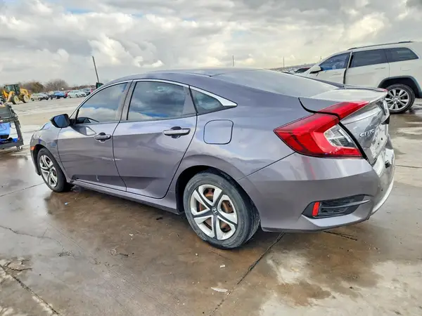 2HGFC2F51JH501753 2018 HONDA CIVIC - Image 2