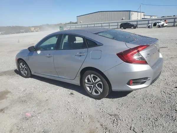 2HGFC2F51JH515829 2018 HONDA CIVIC - Image 2
