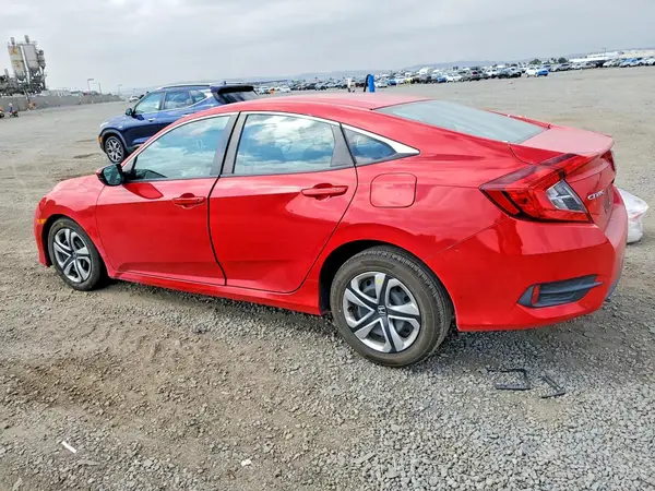2HGFC2F51JH516334 2018 HONDA CIVIC - Image 2