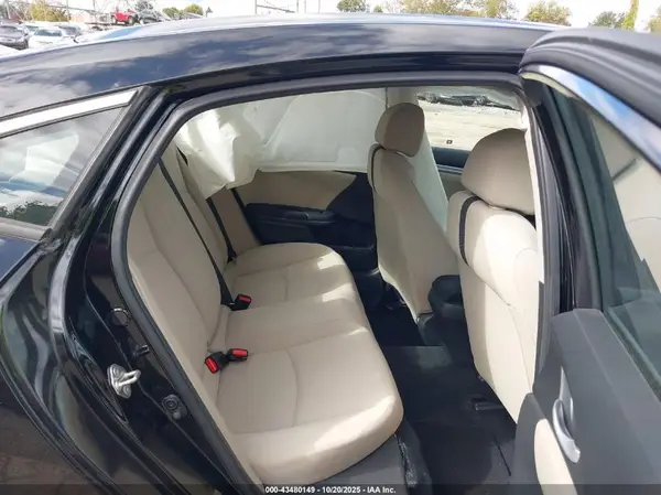 2HGFC2F51JH520139 2018 HONDA CIVIC - Image 8