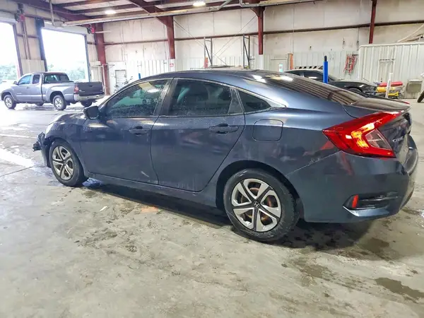 2HGFC2F51JH525566 2018 HONDA CIVIC - Image 2