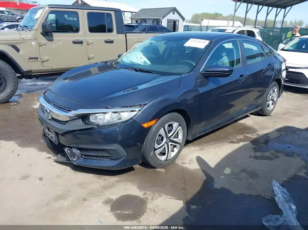 2HGFC2F51JH526345 2018 HONDA CIVIC - Image 2