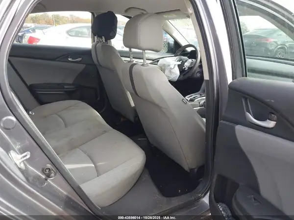 2HGFC2F51JH534526 2018 HONDA CIVIC - Image 8