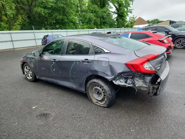 2HGFC2F51JH539595 2018 HONDA CIVIC - Image 2