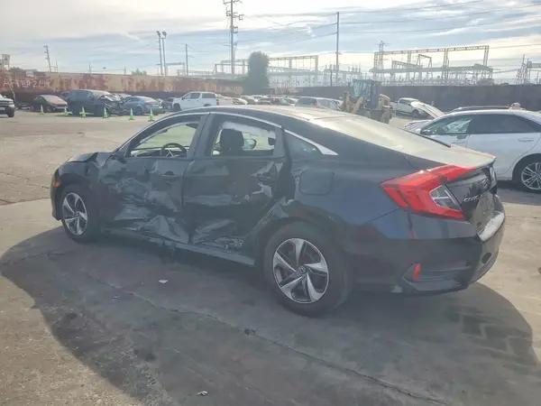 2HGFC2F51JH543503 2018 HONDA CIVIC - Image 2