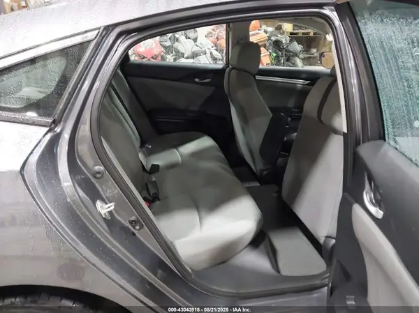 2HGFC2F51JH546854 2018 HONDA CIVIC - Image 8