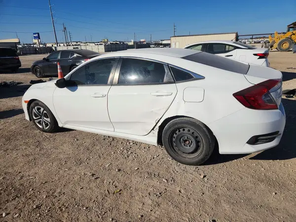 2HGFC2F51JH555988 2018 HONDA CIVIC - Image 2