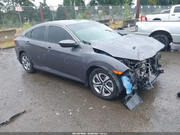 2HGFC2F51JH556056 2018 HONDA CIVIC - Image 1