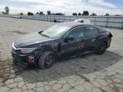 2HGFC2F51JH558230 2018 HONDA CIVIC