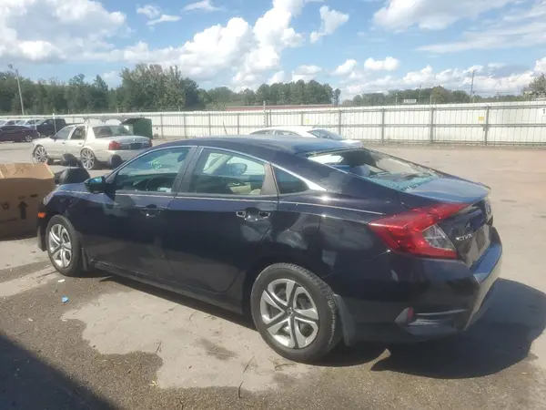 2HGFC2F51JH574427 2018 HONDA CIVIC - Image 2