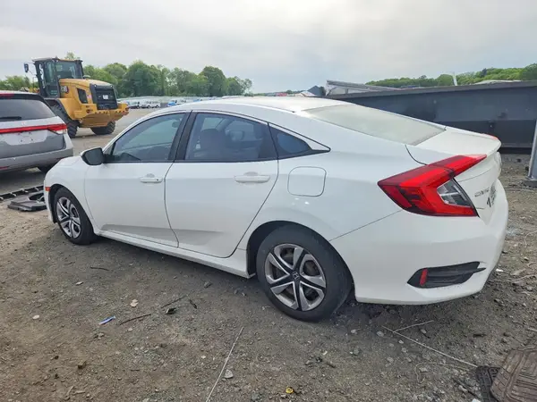 2HGFC2F51JH576968 2018 HONDA CIVIC - Image 2