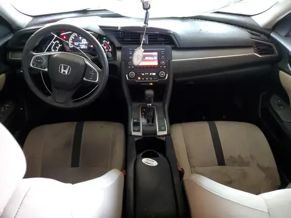 2HGFC2F51JH577554 2018 HONDA CIVIC - Image 8