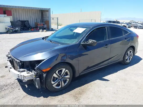 2HGFC2F51JH578087 2018 HONDA CIVIC - Image 2