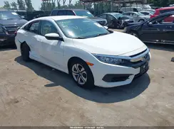 2HGFC2F51JH581622 2018 HONDA CIVIC