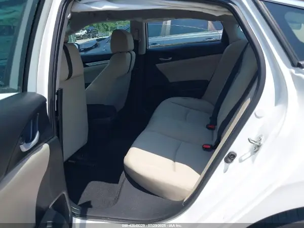 2HGFC2F51JH581622 2018 HONDA CIVIC - Image 8