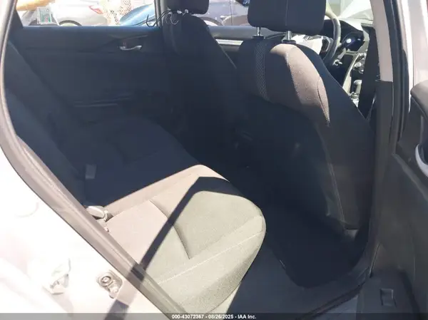 2HGFC2F51JH582530 2018 HONDA CIVIC - Image 8