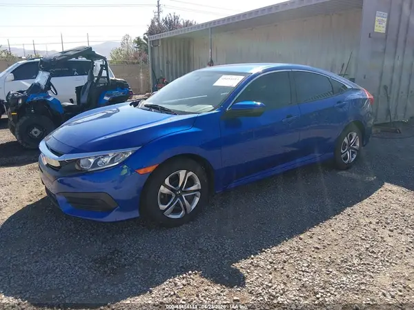 2HGFC2F51JH584164 2018 HONDA CIVIC - Image 2