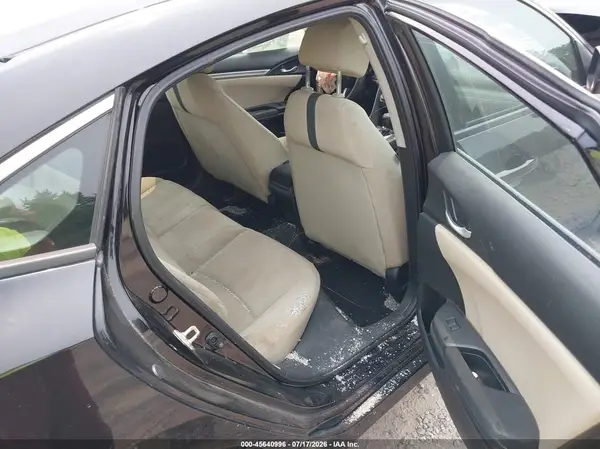 2HGFC2F51JH587517 2018 HONDA CIVIC - Image 8