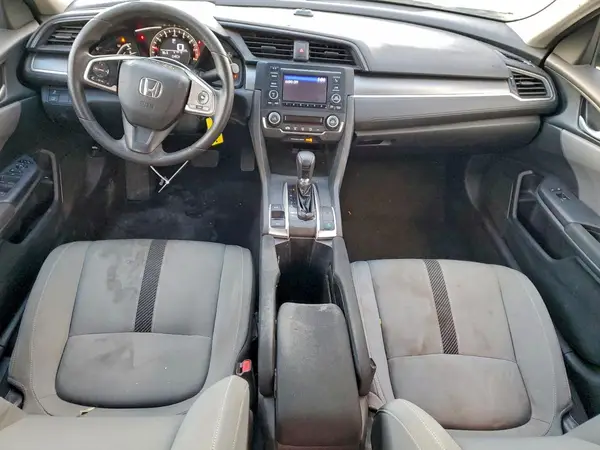 2HGFC2F51JH588344 2018 HONDA CIVIC - Image 8